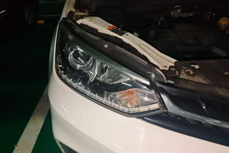 Used MG GS 2017 20T Automatic Luxury Edition Right Front Headlight