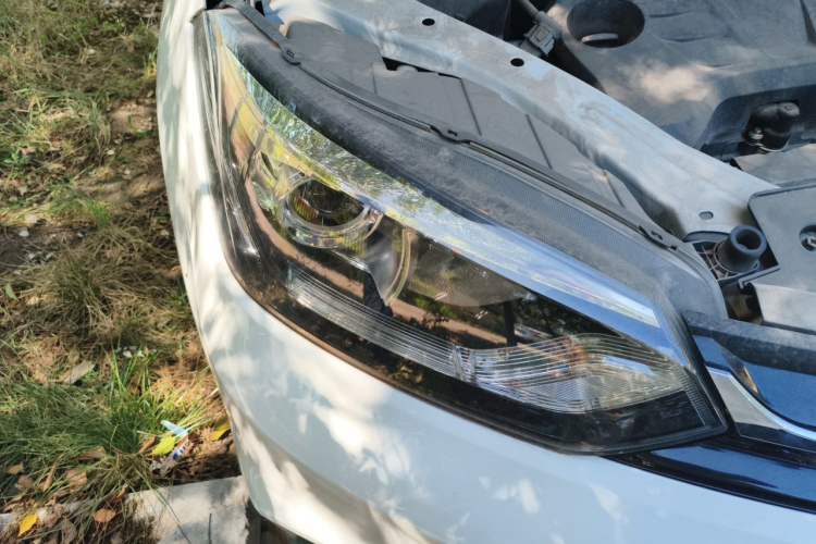 Used MG GS 2017 20T Automatic Luxury Edition Right Front Headlight