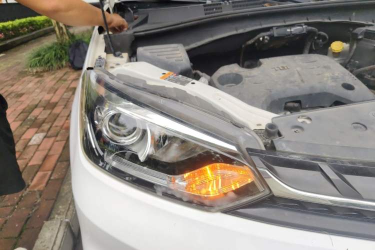 Used MG GS 2017 20T Automatic Prestige Edition Right Front Headlight