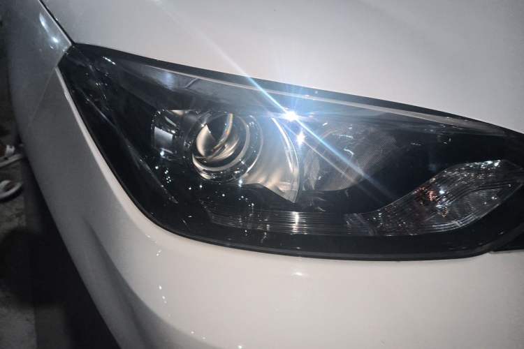 Used MG GS 2017 20T Automatic Prestige Edition Right Front Headlight