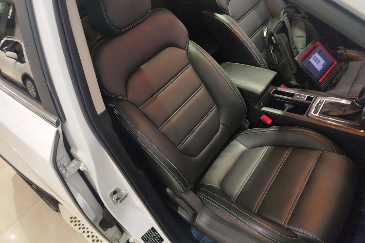 Used MG GS 2017 20T Automatic Prestige Edition Right Front Seat
