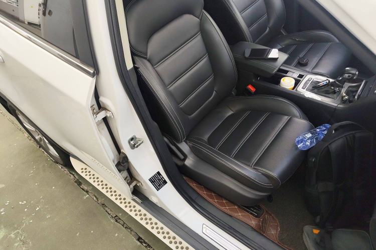 Used MG GS 2017 20T Automatic Luxury Edition Right Front Seat