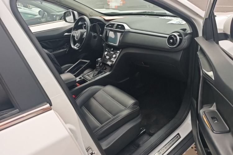 Used MG GS 2017 20T Automatic Prestige Edition Right Front Seat