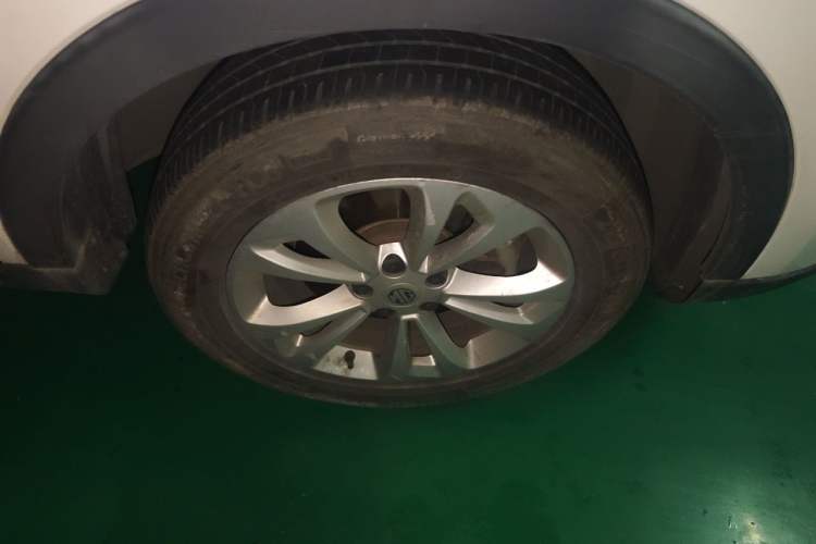 Used MG GS 2017 20T Automatic Luxury Edition Right Front Wheel Hub
