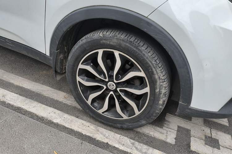 Used MG GS 2017 20T Manual Luxury Edition Right Front Wheel Hub