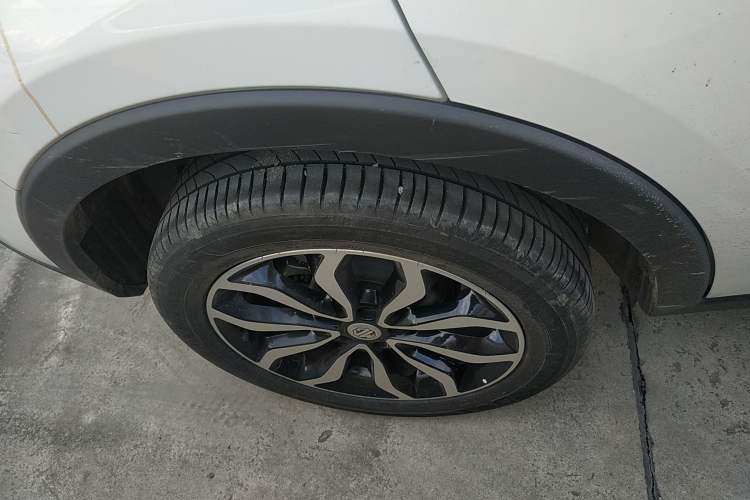 Used MG GS 2017 20T Automatic Prestige Edition Right Rear Wheel Hub