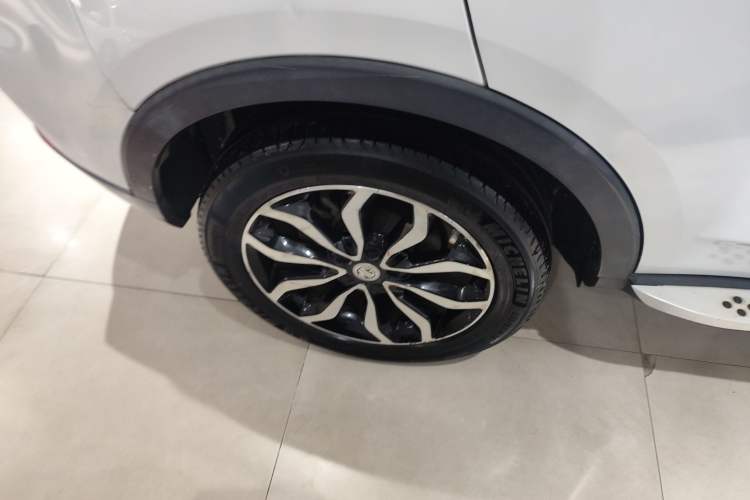 Used MG GS 2017 20T Automatic Prestige Edition Right Rear Wheel Hub