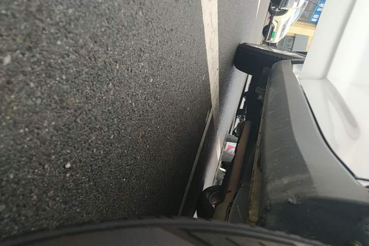 Used MG GS 2017 20T Automatic Luxury Edition Right Side Sill
