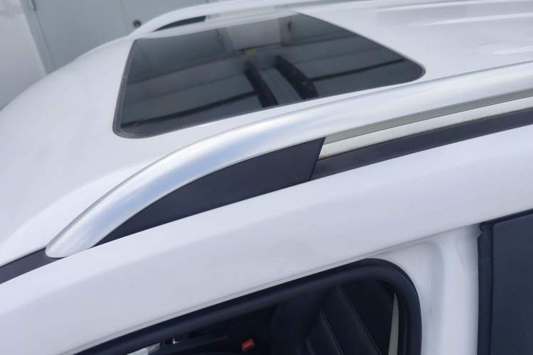 Used MG GS 2017 20T Automatic Luxury Edition Roof