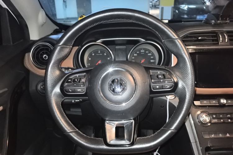 Used MG GS 2017 20T Automatic Prestige Edition Steering Wheel