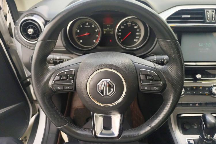 Used MG GS 2017 20T Automatic Luxury Edition Steering Wheel