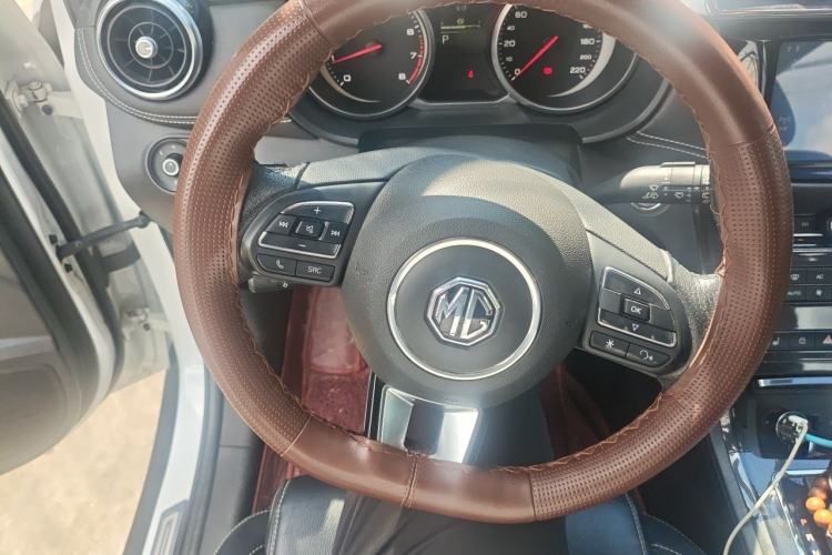 Used MG GS 2017 20T Automatic Prestige Edition Steering Wheel