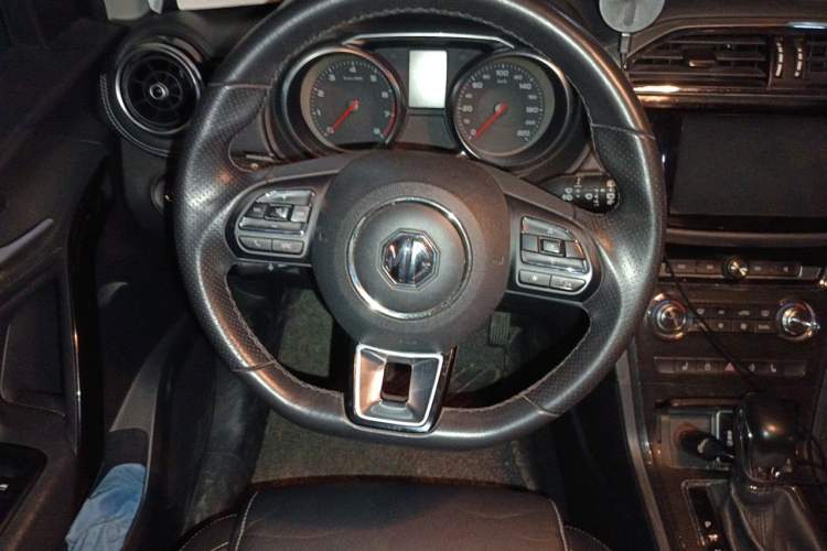 Used MG GS 2017 20T Automatic Prestige Edition Steering Wheel