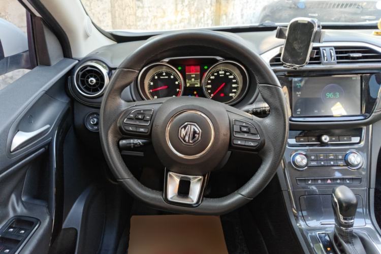 Used MG GS 2017 20T Automatic Prestige Edition Steering Wheel
