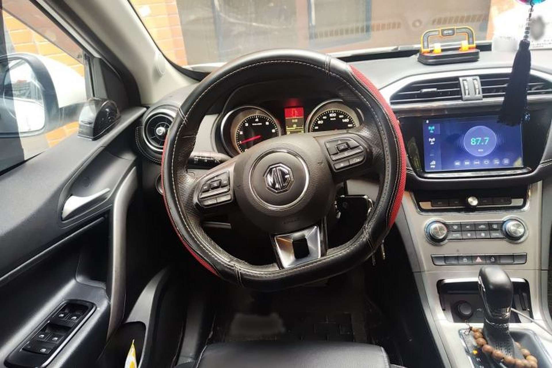 Used MG GS 2017 20T Automatic Luxury Edition Steering Wheel
