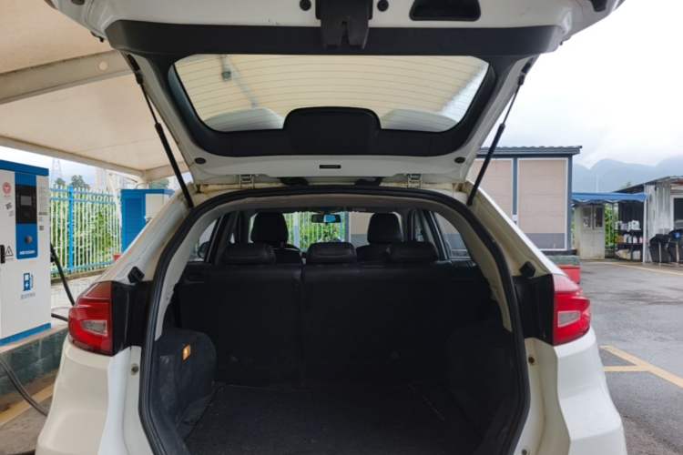 Used MG GS 2017 20T Automatic Prestige Edition Trunk
