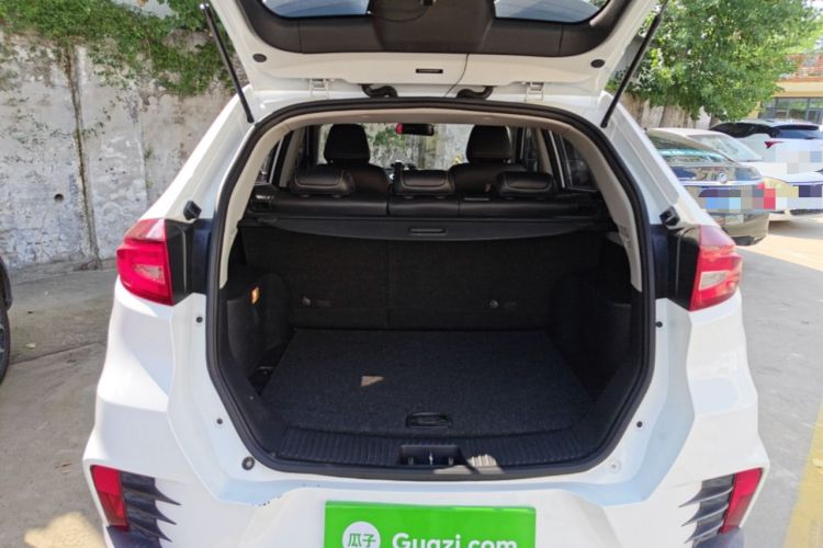 Used MG GS 2017 20T Automatic Prestige Edition Trunk
