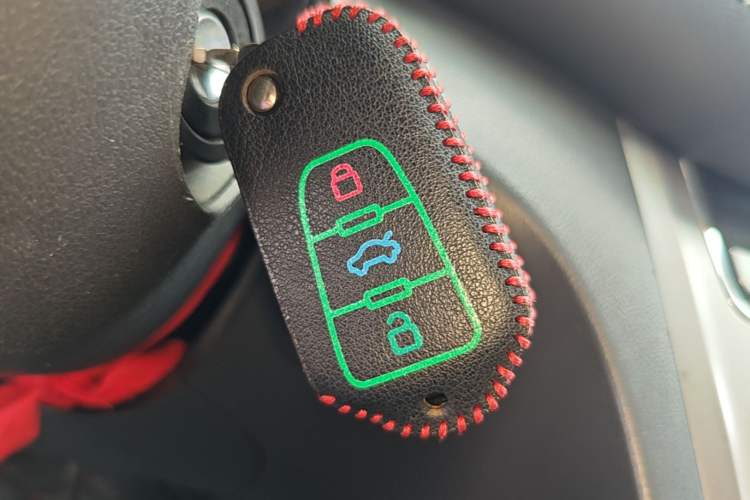 Used MG GS 2017 20T Manual Luxury Edition Vehicle Key