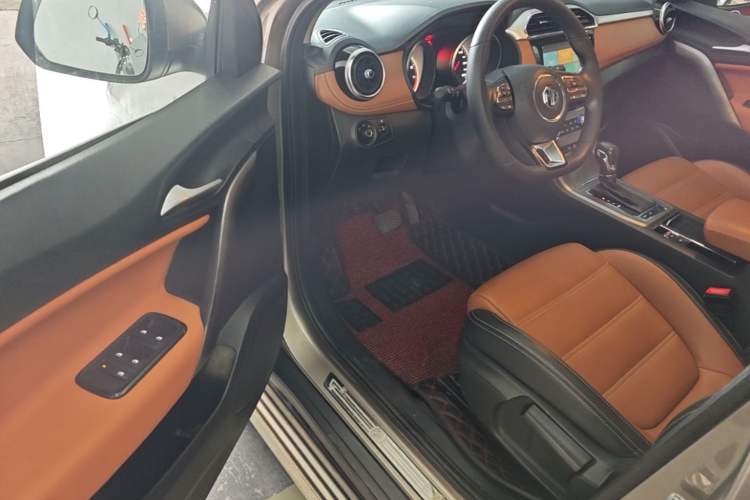 Used MG GS 2017 20T Automatic Luxury Edition Driver Seat
