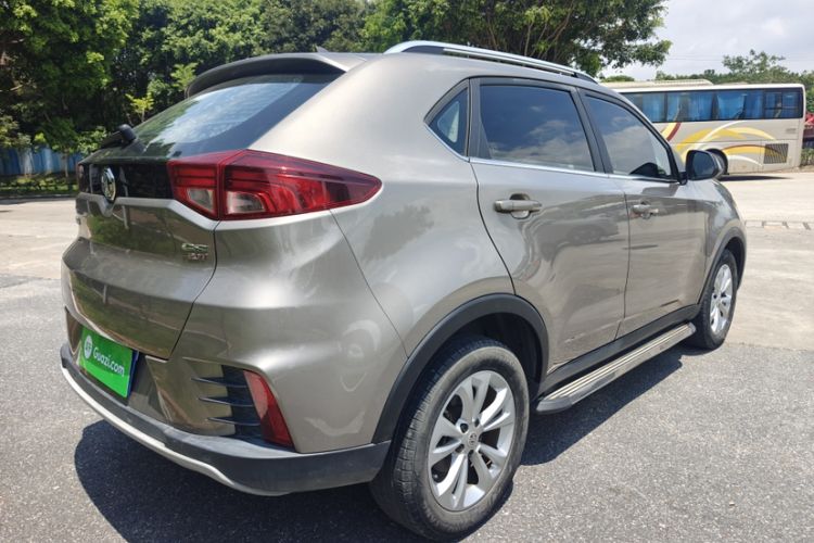 Used MG GS 2017 20T Automatic Luxury Edition Exterior 2