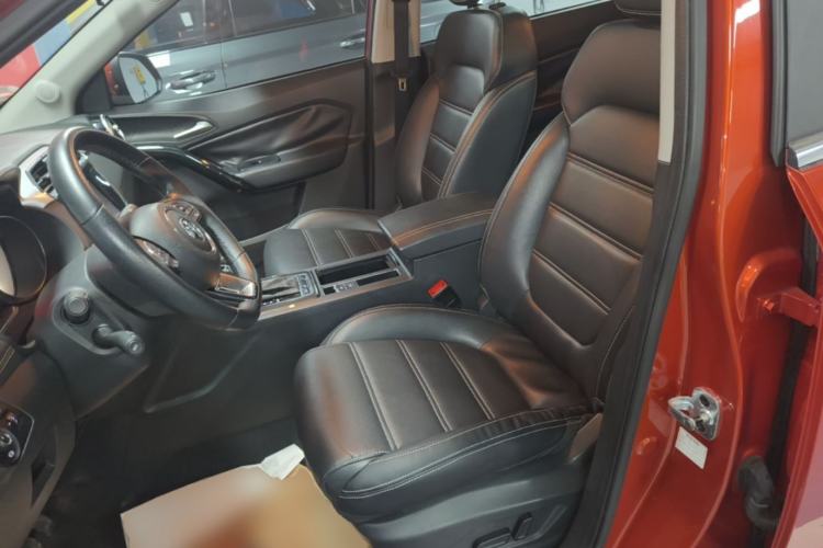 Used MG GS 2017 20T Automatic Prestige Edition Left Front Seat