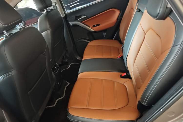 Used MG GS 2017 20T Automatic Luxury Edition Left Rear Seat