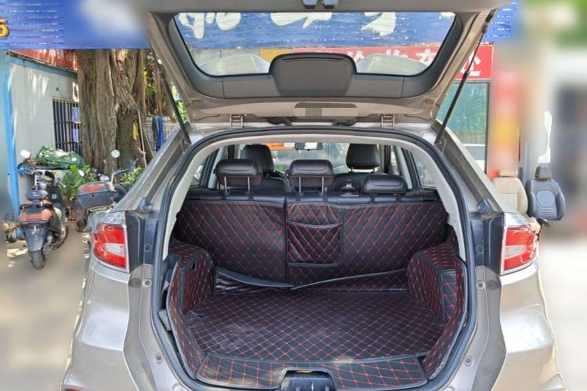Used MG GS 2017 20T Automatic Prestige Edition Trunk