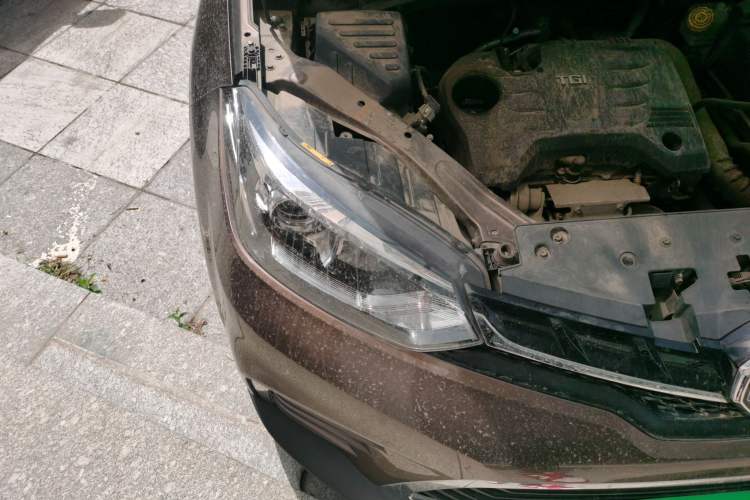 Used MG GS 2019 20T Manual Luxury Xenon Headlight Version Right Front Headlight