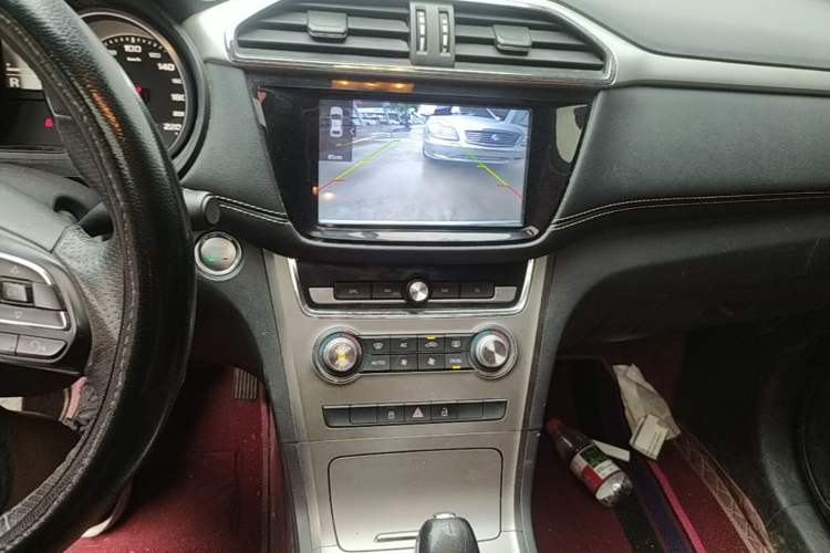 Used MG GS 2019 20T Automatic Luxury Xenon Headlight Edition Audio And AC Panel