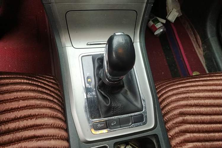 Used MG GS 2019 20T Automatic Luxury Xenon Headlight Edition Gear Lever