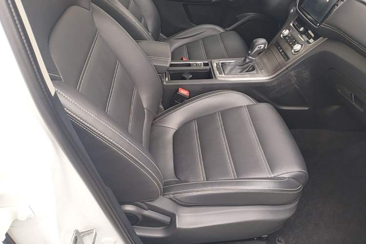 Used MG GS 2019 20T Automatic Luxury Xenon Headlight Edition Right Front Seat