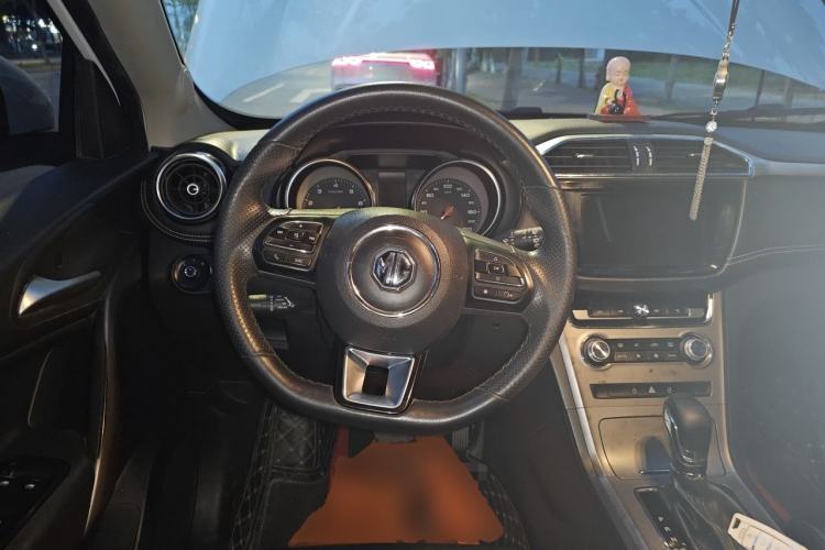 Used MG GS 2019 20T Automatic Luxury Xenon Headlight Edition Steering Wheel