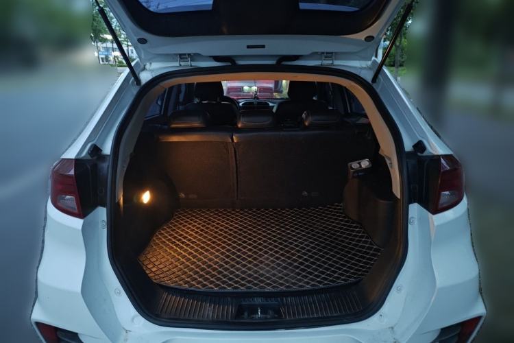Used MG GS 2019 20T Automatic Luxury Xenon Headlight Edition Trunk