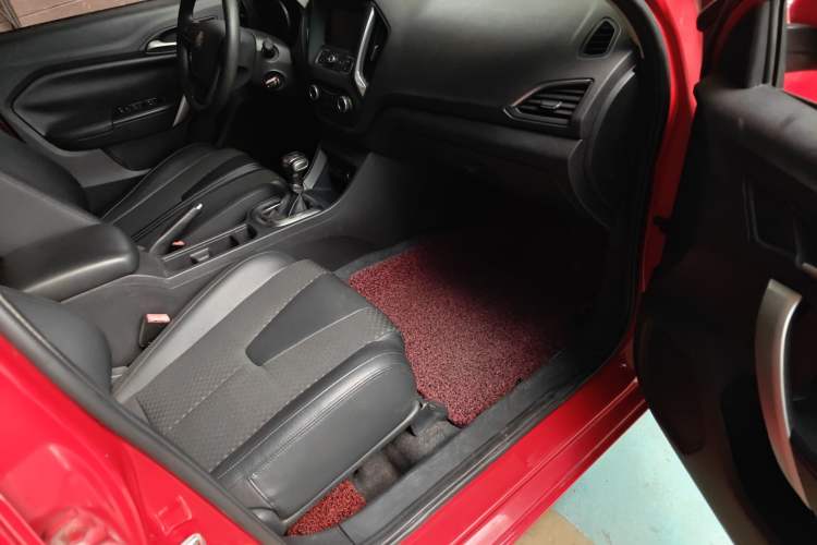 Used MG GT 2015 1.5T Automatic Luxury Edition Right Front Seat