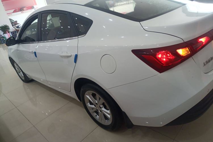 Used MG GT 2016 1.5T Automatic Value-Added Luxury Edition Exterior 3