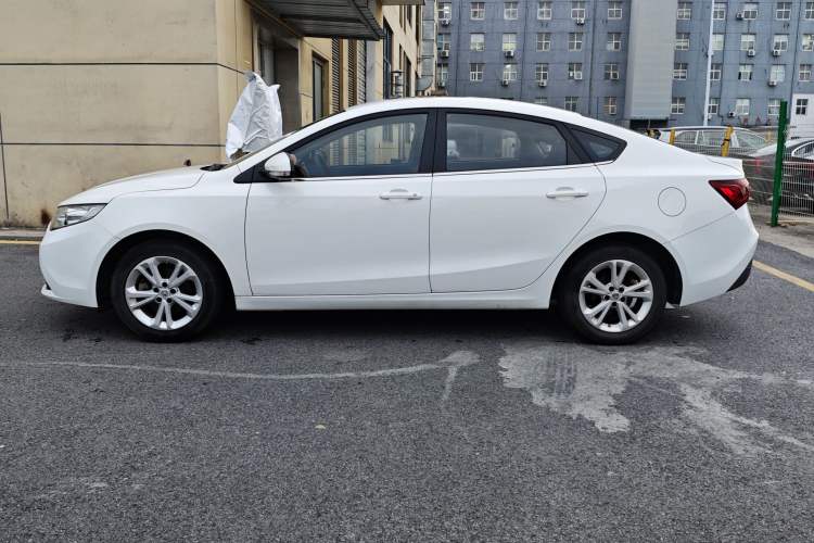Used MG GT 2016 1.5L Automatic Value-Added Luxury Edition Exterior 4