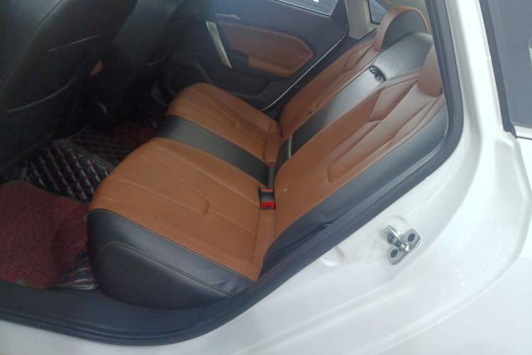 Used MG GT 2016 1.5T Automatic Value-Added Luxury Edition Interior 4
