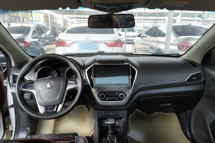 Used MG GT 2015 1.5T Automatic Elite Edition Center Console