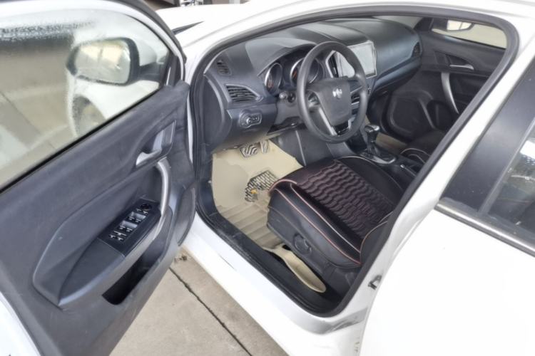 Used MG GT 2015 1.5T Automatic Elite Edition Driver Seat