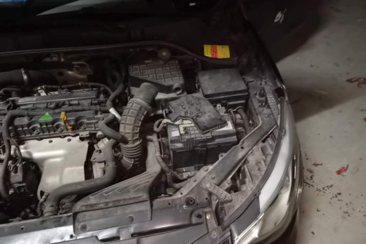 Used MG GT 2015 1.5T Automatic Fashion Edition Engine Bay Left