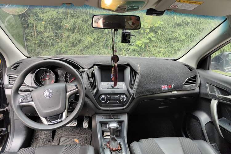 Used MG GT 2015 1.5T Automatic Luxury Edition Headliner
