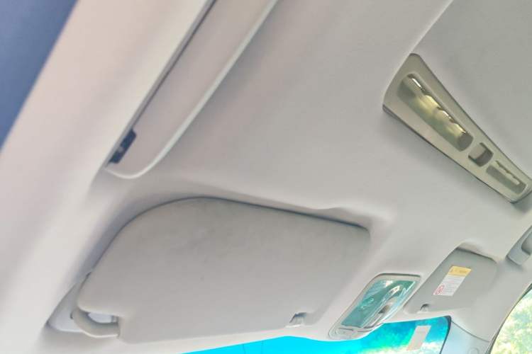Used MG GT 2015 1.5T Automatic Elite Edition Headliner
