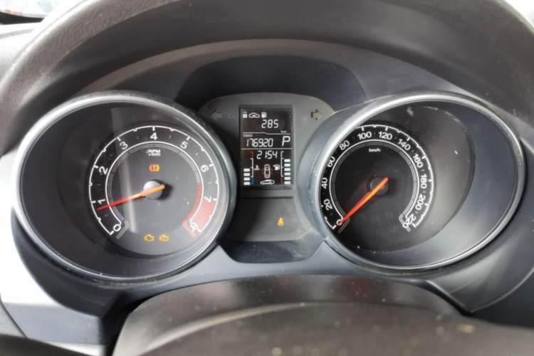 Used MG GT 2015 1.5T Automatic Elite Edition Instrument Cluster