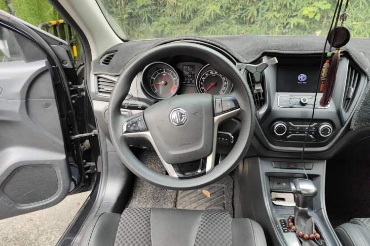 Used MG GT 2015 1.5T Automatic Luxury Edition Steering Wheel