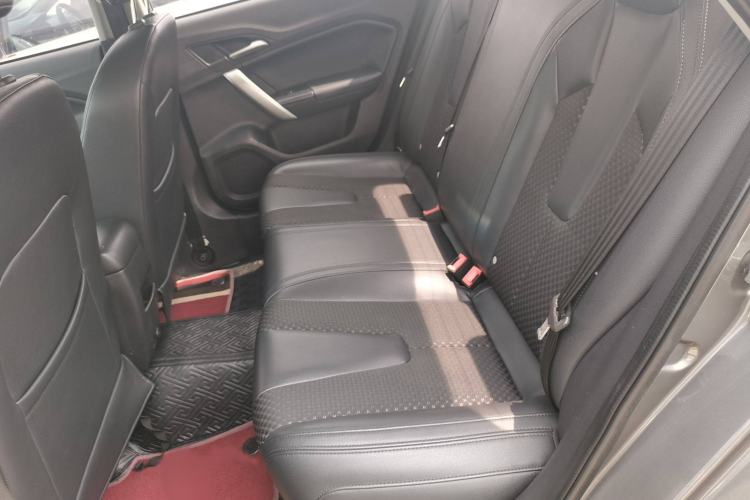 Used MG GT 2015 1.5T Automatic Luxury Edition Interior 1