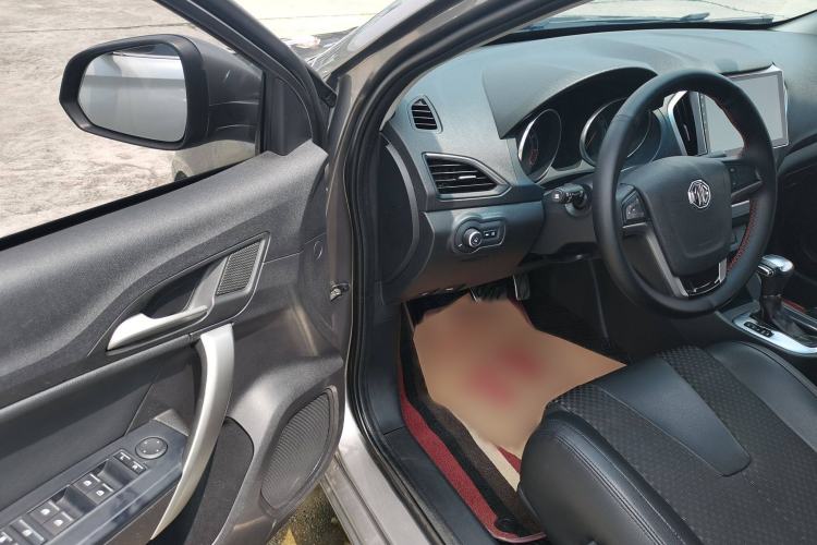 Used MG GT 2015 1.5T Automatic Luxury Edition Interior 2