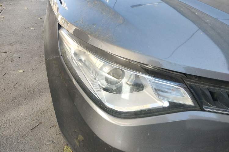 Used MG GT 2015 1.4TGI TST Dual-Clutch Elite Edition Right Front Headlight