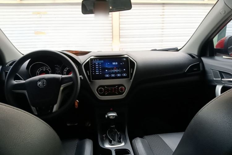 Used MG GT 2015 1.5T Automatic Elite Edition Center Console