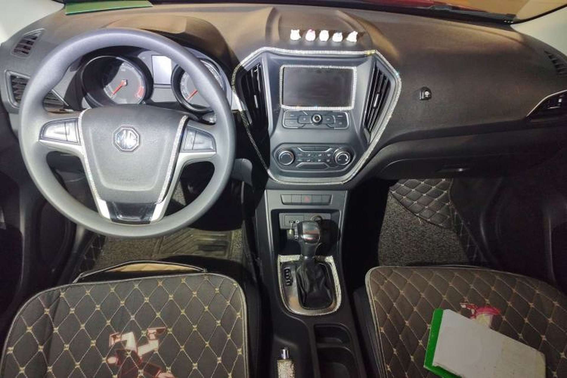 Used MG GT 2015 1.5T Automatic Luxury Edition Center Console
