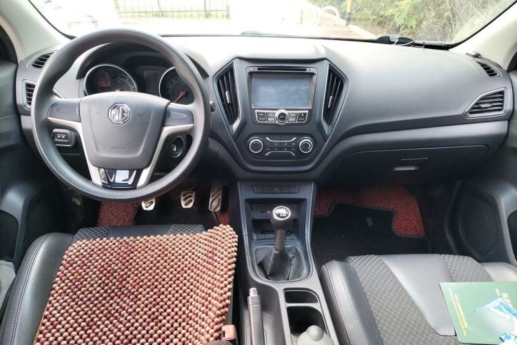 Used MG GT 2015 1.5T Manual Elite Edition Center Console